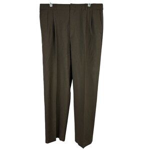 Levis Travelers Size 38x32 Brown Pleated Mens Dress Pants Flat Front Casual